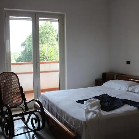 80 M² Vista Mare Apartment Policastro Bussentino